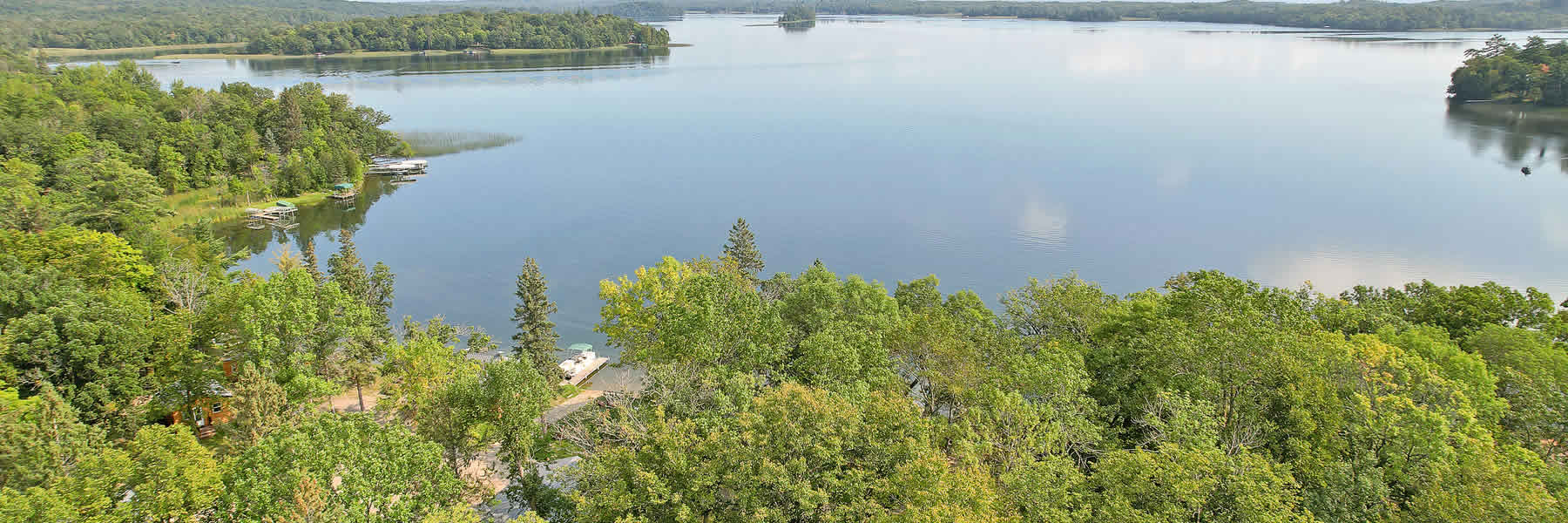 See amazing photos of Tamarac Bay Resort in Rochert, Minnesota and is located on Island Lake.
